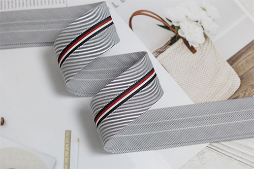 服装辅料 服装辅料